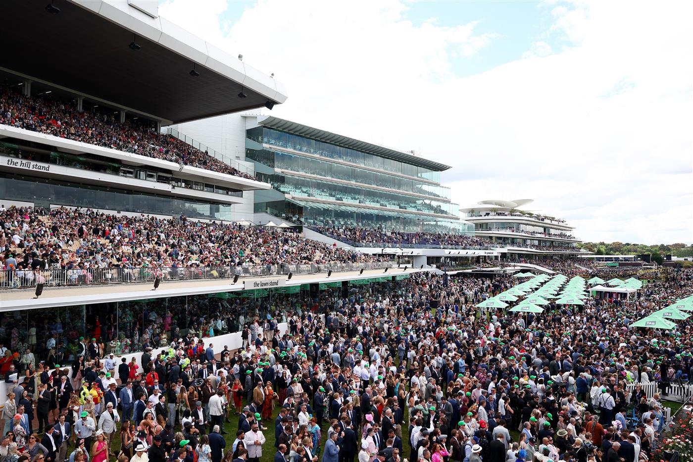 MELBOURNE, AUSTRALIA - NOVEMBER 04: A general view of crowds during Melbourne Cup Day at Flemington Racecourse on November 04, 2025 in Melbourne, Australia. (Photo by Morgan Hancock/Getty Images)