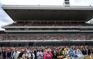 MELBOURNE, AUSTRALIA - NOVEMBER 04: Huge crowd is seen in The Hill Stand before Race 7, the Lexus Melbourne Cup during Melbourne Cup Day at Flemington Racecourse on November 04, 2025 in Melbourne, Australia. (Photo by Vince Caligiuri/Getty Images)