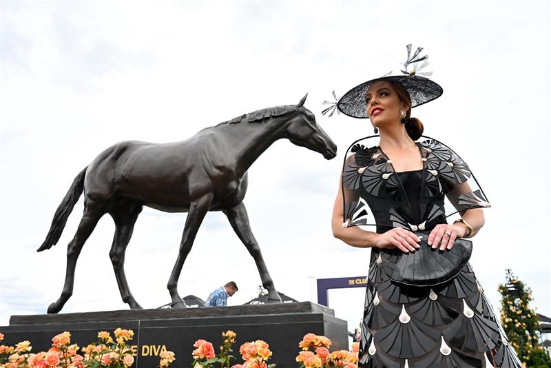 MELBOURNE, AUSTRALIA - NOVEMBER 06: Holly Keenan, Winner of the Best Dressed Grand Final at Fashions on the Field during 2025 Oaks Day at Flemington Racecourse on November 06, 2025 in Melbourne, Australia. (Photo by Wendell Teodoro/Getty Images)