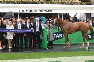 MELBOURNE, AUSTRALIA - NOVEMBER 08: Mark Zahra riding Giga Kick defeats Michael Dee riding Magic Time in Race 6, the Vrc Champions Sprint during Champions Day at Flemington Racecourse on November 08, 2025 in Melbourne, Australia. (Photo by Vince Caligiuri/Getty Images)