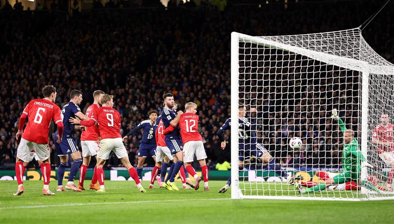 Lawrence Shankland puts Scotland back in front (Getty Images)