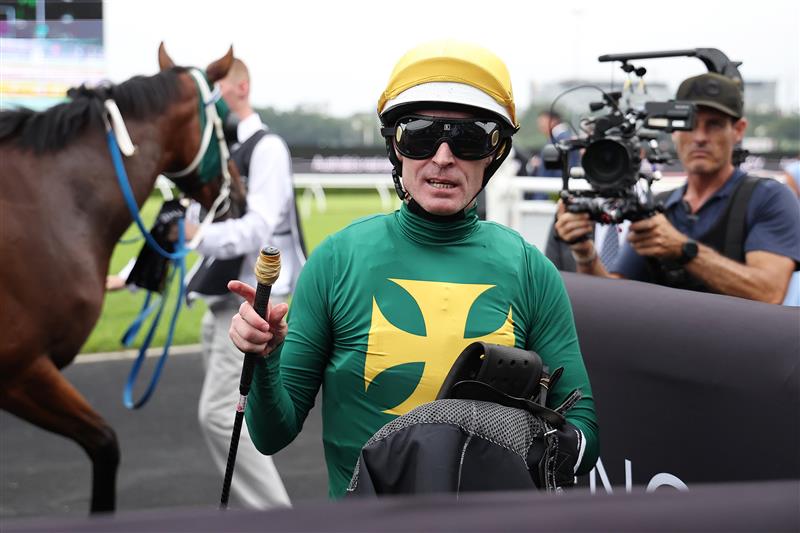SYDNEY, AUSTRALIA - MARCH 07: Luke Nolen riding Sheza Alibi  win Race 8 The Agency Randwick Guineas during Sydney Racing at Royal Randwick Racecourse on March 07, 2026 in Sydney, Australia. (Photo by Jeremy Ng/Getty Images)