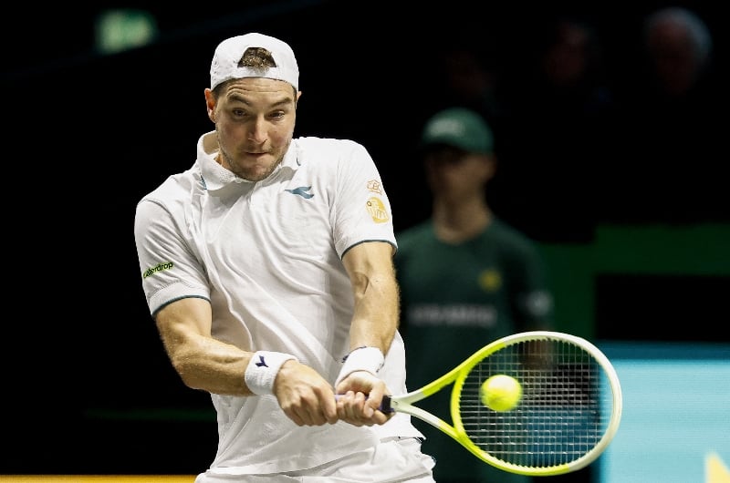https://www.imageservera.com/cdn-cgi/image/format=webp/uploadedimages/202603/Mar18/CR_Jan-Lennard-Struff-18033603.jpg