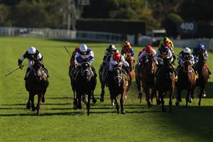 SYDNEY, AUSTRALIA - APRIL 11: Jason Collett riding Changingoftheguard (far left) win Race 7 The Schweppes Sydney Cup during Sydney Racing at Royal Randwick Racecourse on April 11, 2026 in Sydney, Australia. (Photo by Jason McCawley/Getty Images)
