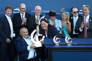 SYDNEY, AUSTRALIA - APRIL 11: Sir Owen Glenn owner of Sir Delius celebrates after winning Race 9 The Queen Elizabeth Stakes during Sydney Racing at Royal Randwick Racecourse on April 11, 2026 in Sydney, Australia. (Photo by Jason McCawley/Getty Images)