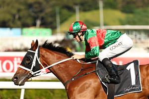 SYDNEY, AUSTRALIA - APRIL 18: Jason Collett  riding Asterix  win Race 6 Myplates Jra Plate during Sydney Racing at Royal Randwick Racecourse on April 18, 2026 in Sydney, Australia. (Photo by Jeremy Ng/Getty Images)