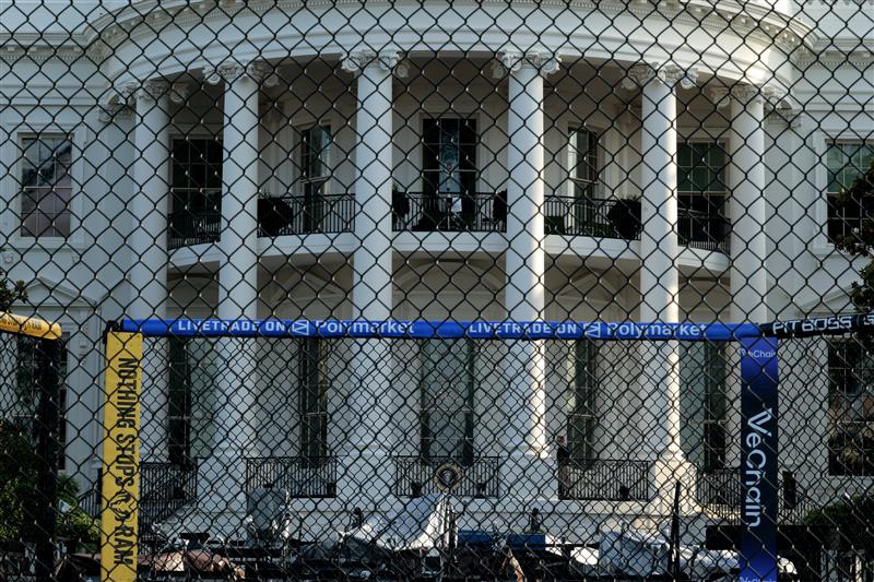 WASHINGTON, DC - JUNE 11: Construction continues on the Ultimate Fighting Championship (UFC) 