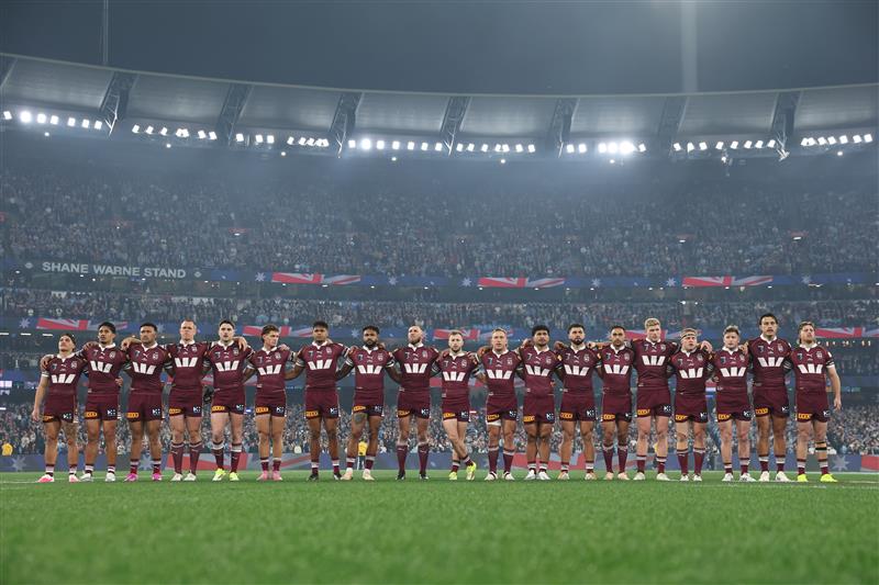 The Queensland Maroons line up for the national anthem ahead of Game 2 of the 2026 State of Origin series between the New South Wales Blues and Queensland Maroons at the Melbourne Cricket Ground on June 17, 2026 in Melbourne, Australia. (Getty)
