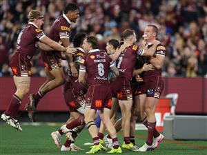 Lindsay Collins of the Queensland Maroons celebrates scoring a try with teammates during Game 2 of the 2026 State of Origin series between the New South Wales Blues and Queensland Maroons at the Melbourne Cricket Ground on June 17, 2026 in Melbourne, Australia. (Getty)