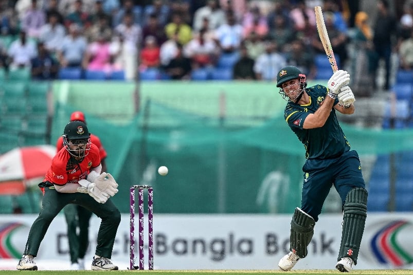 Australia's Mitchell Marsh (R) (Getty Images)