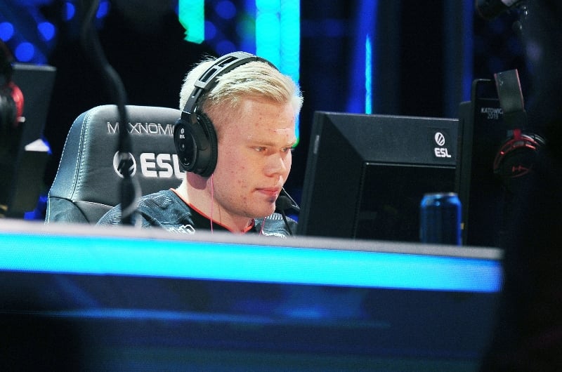 Magisk CS2