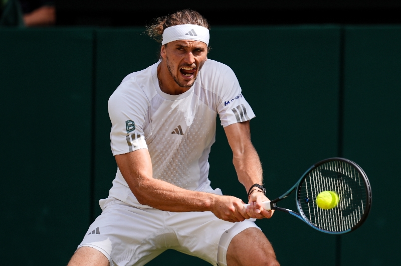 Zverev +5.5