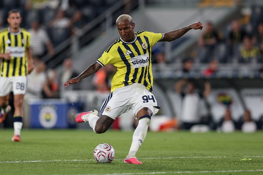 Talisca of Fenerbahce (Getty Images)