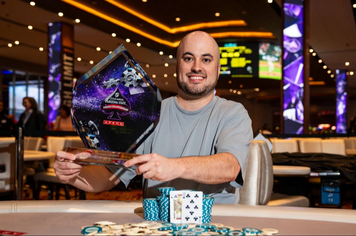 https://www.imageservera.com/cdn-cgi/image/format=webp/uploadedimages/202608/Aug21/CR_ORG_Evan-Sandberg-at-Arizona-State-Poker-Championship-21087081.jpg