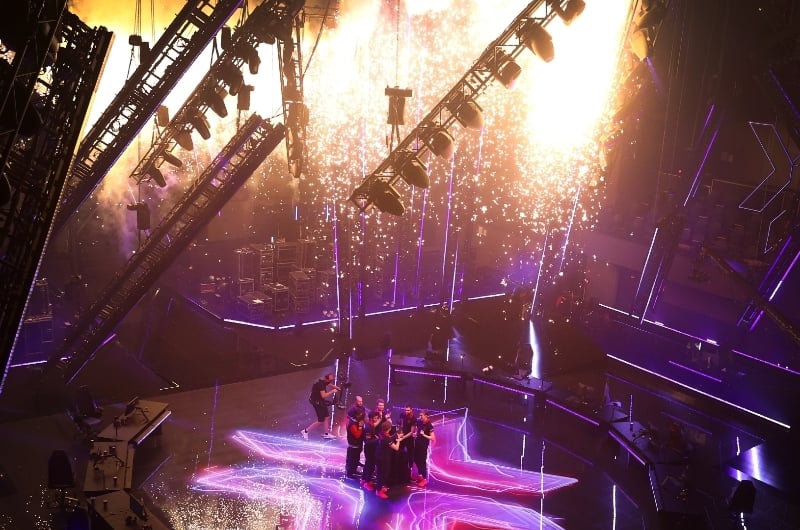 Loading