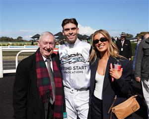MELBOURNE, AUSTRALIA - SEPTEMBER 05: Jett Stanley poses with former champion jockey Gary Willetts after riding Behaviour to win race 3, the Edsa Group Handicap during Melbourne Racing at Sandown Racecourse on September 05, 2026 in Melbourne, Australia. (Photo by Vince Caligiuri/Getty Images)