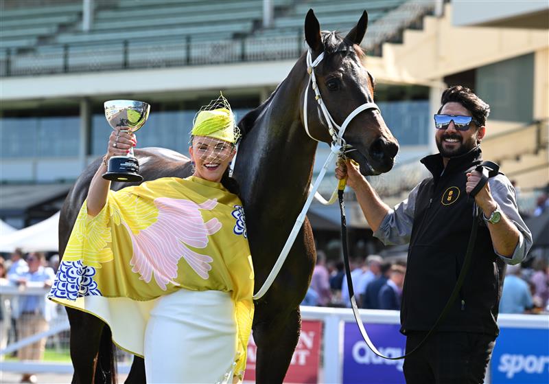 MELBOURNE, AUSTRALIA - SEPTEMBER 19: Trainer Natalie Young poses with Blind Raise after winning race 5, the Sportsbet Caulfield Guineas Prelude during Melbourne Racing at Caulfield Racecourse on September 19, 2026 in Melbourne, Australia. (Photo by Vince Caligiuri/Getty Images)