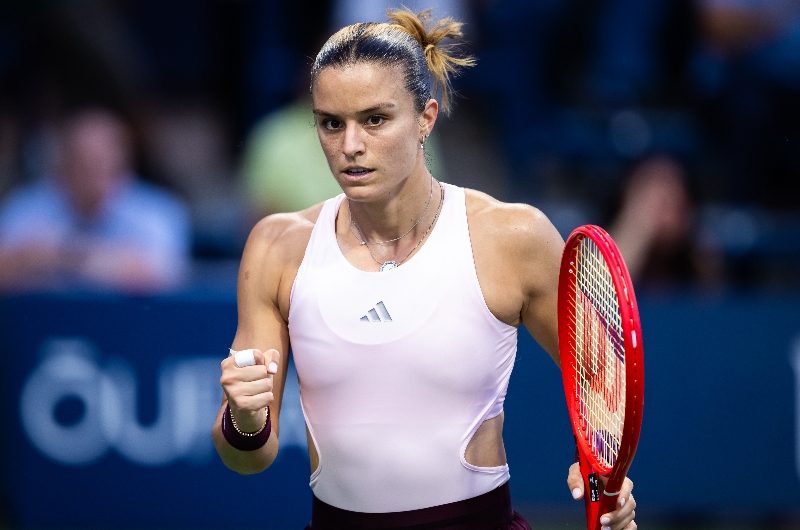 Sakkari Wins