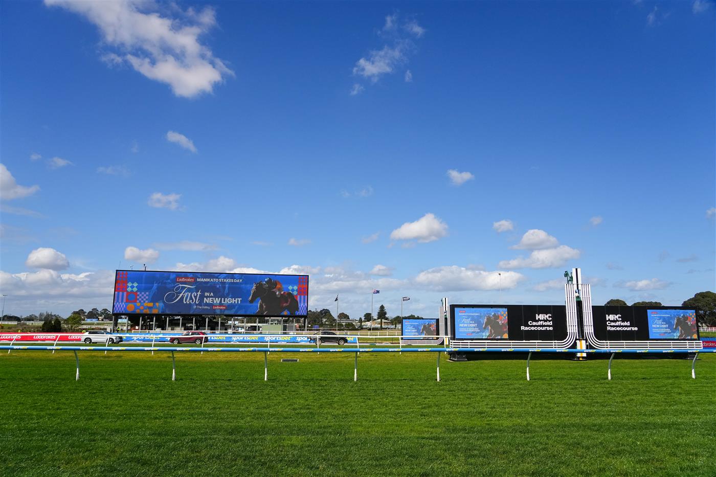 MELBOURNE, AUSTRALIA - SEPTEMBER 27: General view during Melbourne Racing at Caulfield Racecourse on September 27, 2026 in Melbourne, Australia. (Photo by Vince Caligiuri/Getty Images)