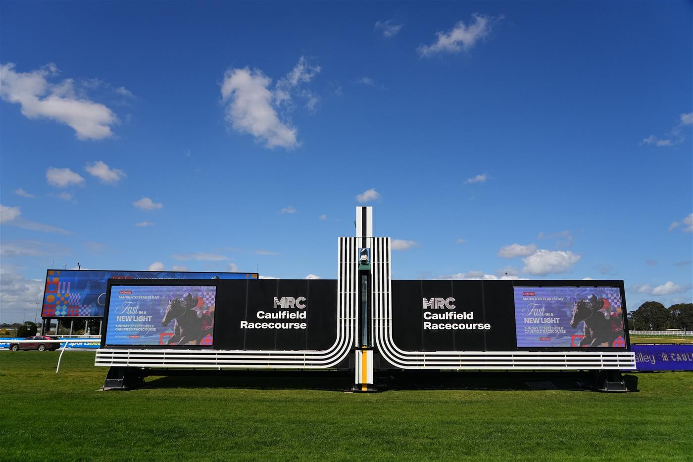 MELBOURNE, AUSTRALIA - SEPTEMBER 27: General view during Melbourne Racing at Caulfield Racecourse on September 27, 2026 in Melbourne, Australia. (Photo by Vince Caligiuri/Getty Images)