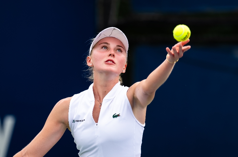 Kudermetova 2-0