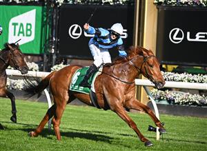MELBOURNE, AUSTRALIA - OCTOBER 01: Ethan Brown riding Smokin' Romans to victory in the 2022 Turnbull Stakes. (Getty)