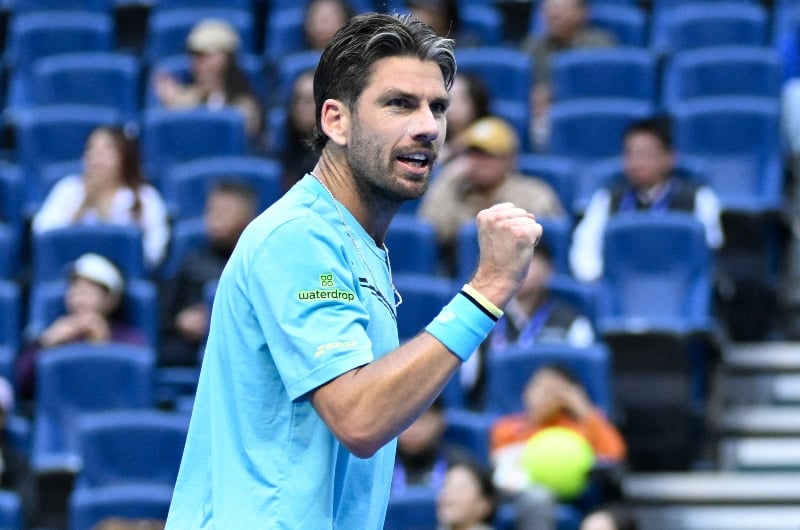 Norrie 2-0