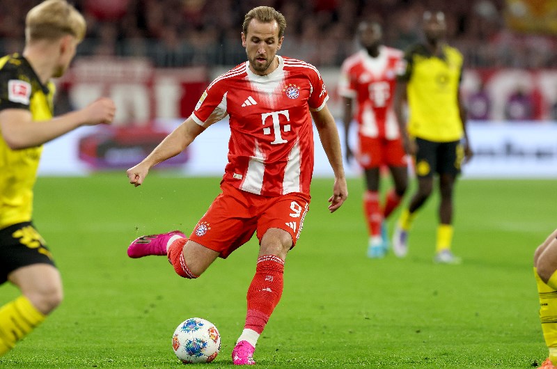 Bayern Munich Borussia Dortmund allianz kane