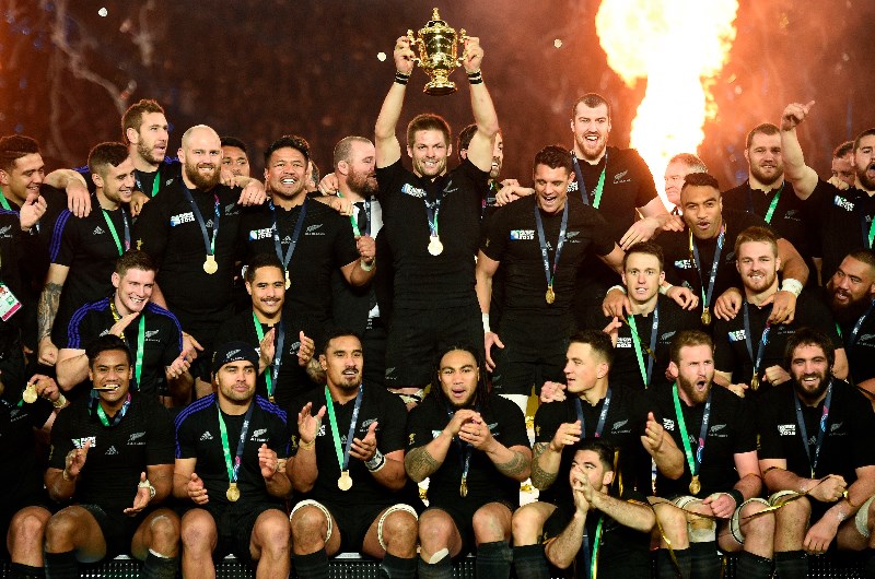 new zealand 2015 twickenham trophy ellis
