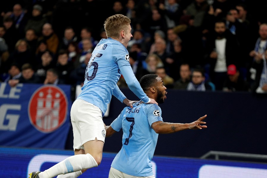r sterling celebrates goal vs schalke