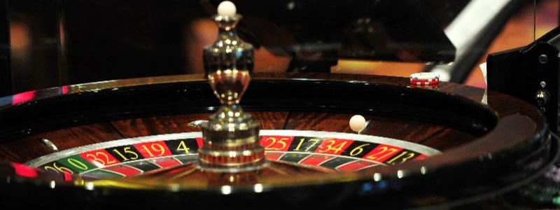 French roulette wheel French roulette wheel