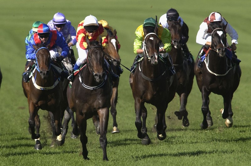 Doomben 10,000