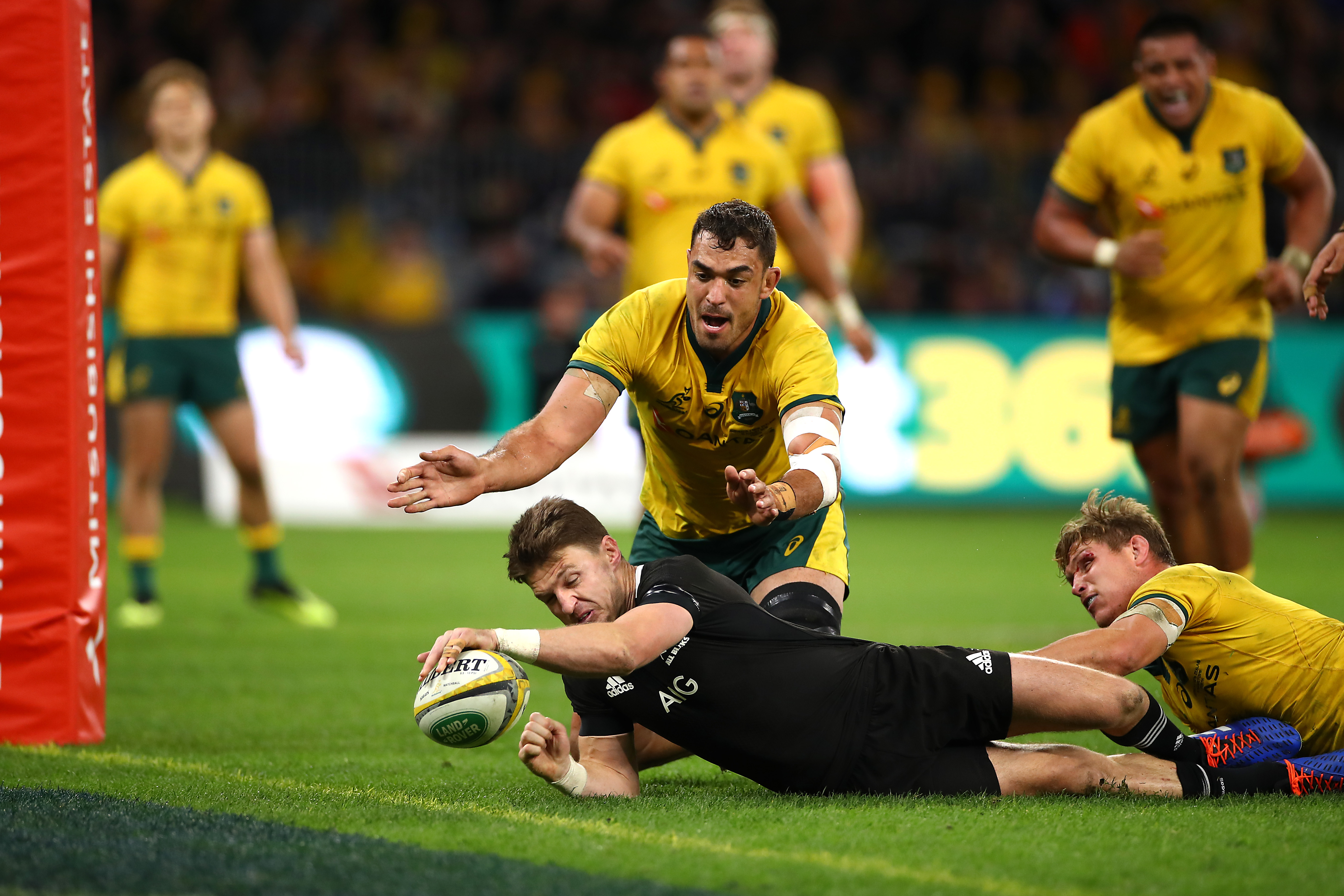 beauden barrett