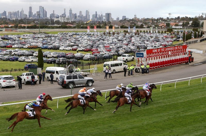 Tony Gollan takes four horses to Melbourne