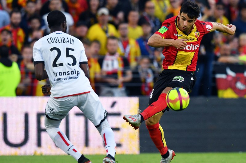 Lens vs Auxerre Betting Tips, Free Bets & Betting Sites - Lens set for  fifth straight Ligue 2 victory