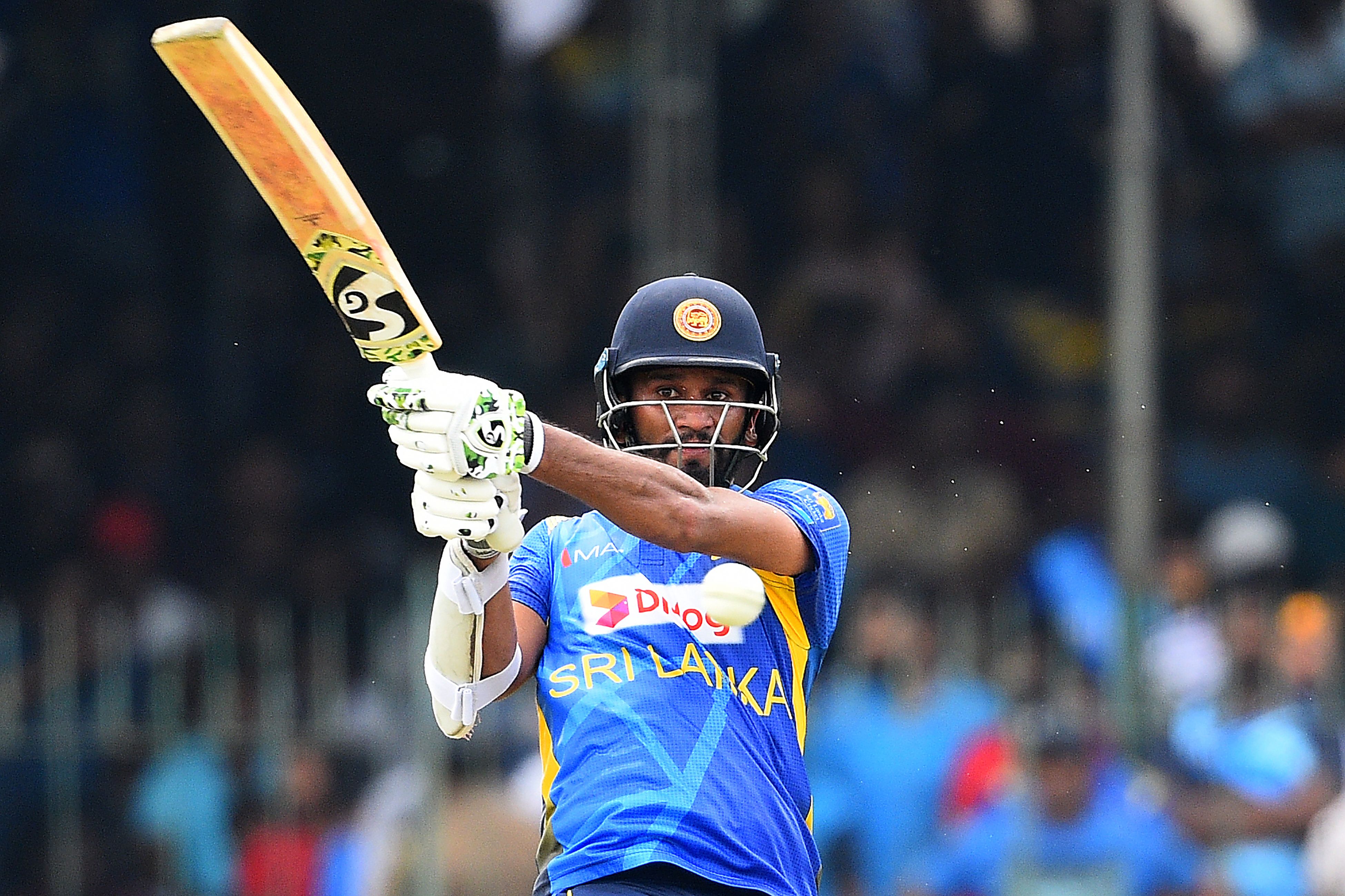 dimuth karunaratne