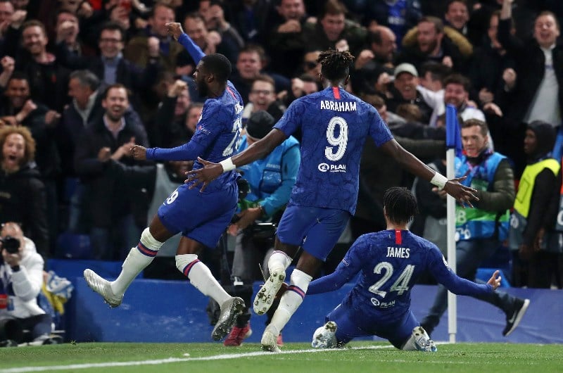 chelsea uefa celebrate