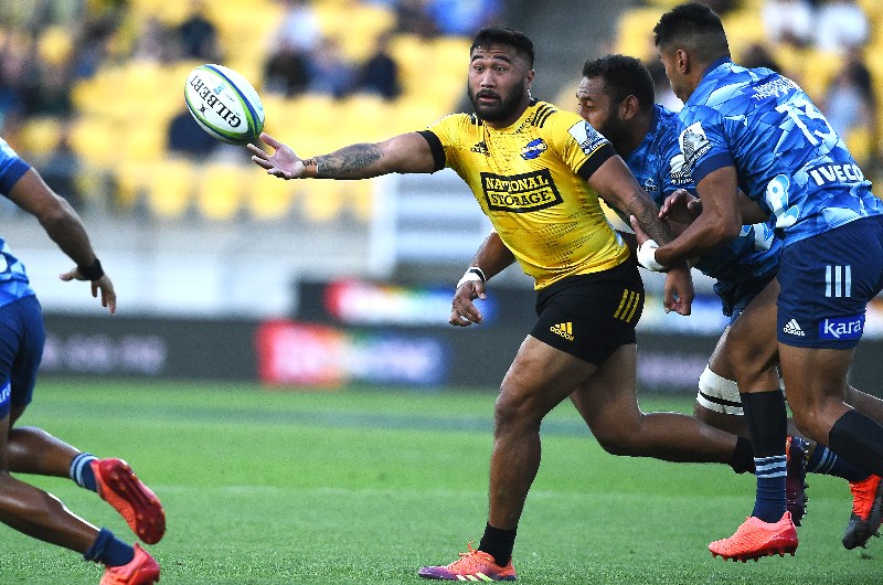 Blues Hurricanes