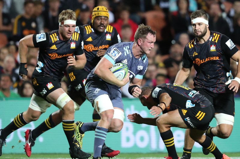 hurricanes chiefs