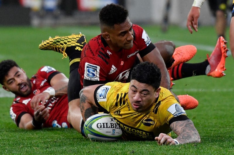 Hurricanes vs Crusaders