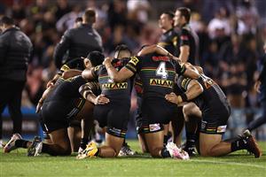 SYDNEY, AUSTRALIA - OCTOBER 02: The Panthers celebrate after winning the NRL Qualifying Final match between the Penrith Panthers and the Sydney Roosters at Panthers Stadium on October 02, 2020 in Sydney, Australia. (Photo by Cameron Spencer/Getty Images)
