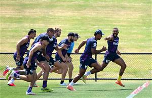 SUNSHINE COAST, AUSTRALIA - OCTOBER 21: Josh Addo-Carr has a laugh with team mate Felise Kaufusi during a Melbourne Storm NRL training session at Sunshine Coast Stadium on October 21, 2020 in Sunshine Coast, Australia. (Photo by Bradley Kanaris/Getty Images)