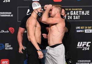 ABU DHABI, UNITED ARAB EMIRATES - OCTOBER 23: In this handout image provided by UFC, (L-R) Opponents Nathaniel Wood of England and Casey Kenney face off during the UFC 254 weigh-in on October 23, 2020 on UFC Fight Island, Abu Dhabi, United Arab Emirates. (Photo by Josh Hedges/Zuffa LLC via Getty Images)