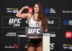 ABU DHABI, UNITED ARAB EMIRATES - OCTOBER 23: In this handout image provided by UFC, Liana Jojua of Georgia poses on the scale during the UFC 254 weigh-in on October 23, 2020 on UFC Fight Island, Abu Dhabi, United Arab Emirates. (Photo by Josh Hedges/Zuffa LLC via Getty Images)