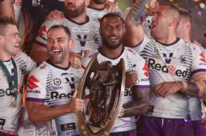 SYDNEY, AUSTRALIA - OCTOBER 25: Cameron Smith of the Storm lifts the Premiership Trophy during the 2020 NRL Grand Final match between the Penrith Panthers and the Melbourne Storm at ANZ Stadium on October 25, 2020 in Sydney, Australia. (Photo by Mark Kolbe/Getty Images)