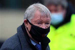 MANCHESTER, ENGLAND - NOVEMBER 21: Sir Alex Ferguson at Haydock Park, Merseyside on November 21, 2020 in Manchester, England. (Photo by Mike Egerton - Pool/Getty Images)