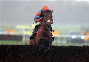 MANCHESTER, ENGLAND - NOVEMBER 21: Master Tommytucker ridden by Sam Twiston-Davies on their way to winning the Back And Lay On Betfair Exchange Graduation Chase at Haydock Park, Merseyside on November 21, 2020 in Manchester, England. (Photo by Mike Egerton - Pool/Getty Images)