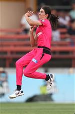 SYDNEY, AUSTRALIA - NOVEMBER 22: Stella Campbell of the Sixers bowls during the Women's Big Bash League WBBL match between the Melbourne Stars and the Sydney Sixers at North Sydney Oval, on November 22, 2020, in Sydney, Australia. (Photo by Cameron Spencer/Getty Images)