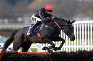 WETHERBY, UNITED KINGDOM - NOVEMBER 25: Abington Park ridden by jockey Thomas Dowson clear a fence during the Follow @racingtv On Twitter Novices' Hurdle (GBB Race) at Wetherby Racecourse on November 25, 2020 in Wetherby, England. (Photo by Mike Egerton - Pool/Getty Images)