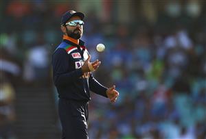 SYDNEY, AUSTRALIA - NOVEMBER 27: Virat Kohli of India looks on during game one of the One Day International series between Australia and India at Sydney Cricket Ground on November 27, 2020 in Sydney, Australia. (Photo by Ryan Pierse/Getty Images)